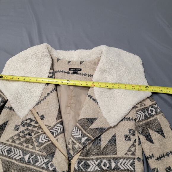 Kendall & Kylie Aztec Sherpa Collar Jacket Beige Tribal Pattern Boho Chic - Picture 9 of 16